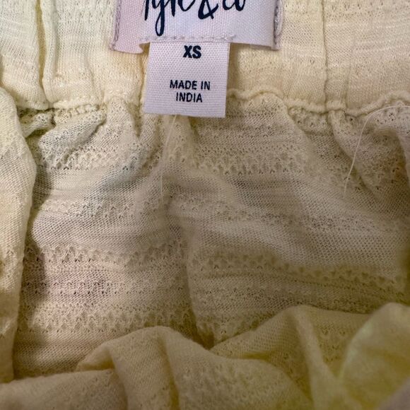 Style & Co Lemon Meringue Butter Yellow Tank Top Ruffled Strap Sz XS - Picture 4 of 6